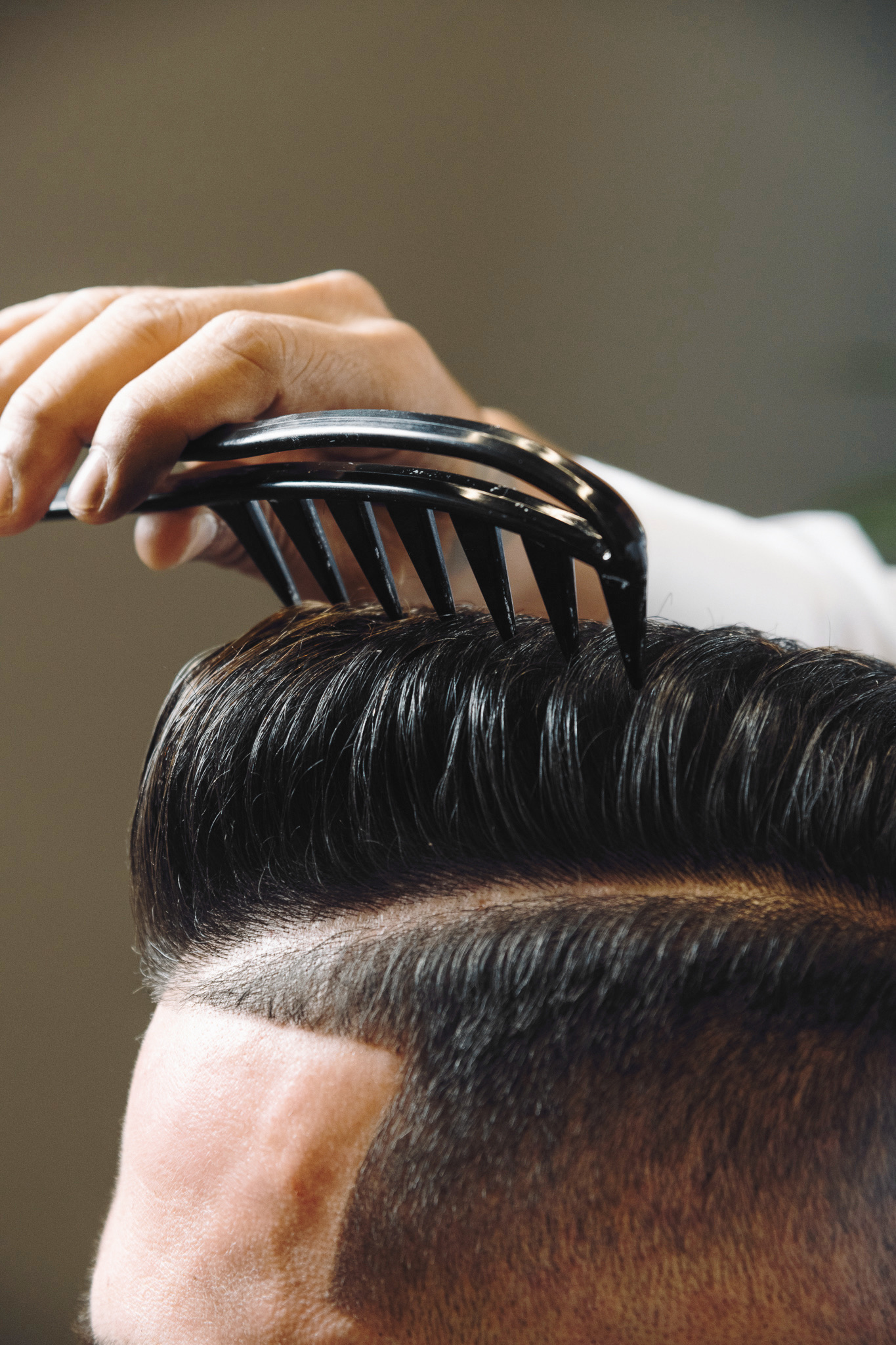 luxury mens hair salon